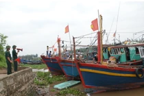 Huy động 30.000 cán bộ, chiến sĩ ứng phó bão số 4