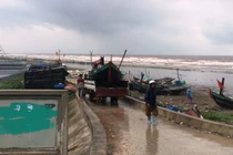 Bão Sơn Tinh giật cấp 10 hướng Hải Phòng – Hà Tĩnh: Yêu cầu cấm biển