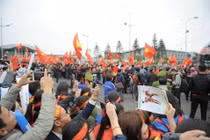 Hàng vạn cổ động viên xuống đường đón đội tuyển U23 Việt Nam