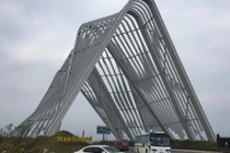 “Cổng tỉnh” Quảng Ninh bị chê "như đống sắt vụn" giờ ra sao?