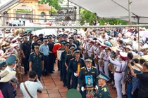 Nghẹn ngào tiễn đưa hai phi công Su-22 về nơi an nghỉ cuối cùng