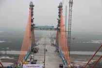 Cận cảnh cầu dây văng 7.500 tỷ do Việt Nam làm từ A-Z