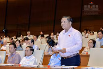 "Giáo dục từ gốc" để không còn chuyện bắt học sinh uống nước giẻ lau