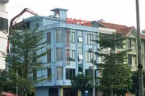 Ngạc nhiên vì Phó phòng Cảnh sát bị khởi tố do xâm hại nữ sinh