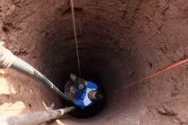 Nguyên nhân ba nạn nhân tử vong khi nạo vét giếng ở Bắc Giang?