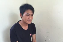 Mâu thuẫn đất đồi, về nhà vác dao truy sát hàng xóm