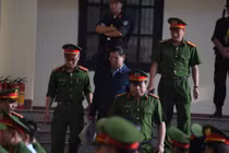 Cáo trạng lật chiêu trò “chống lưng” của ông Phan Văn Vĩnh, Nguyễn Thanh Hóa