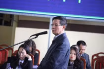 Xử vụ đánh bạc nghìn tỷ: Luật sư xin đọc thơ về ông Vĩnh trước tòa