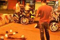 Bị kẻ ăn xin đâm chết khi đang… làm từ thiện