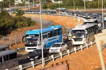 Hết nghỉ lễ, đường dẫn cao tốc về TPHCM kẹt cứng