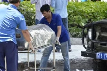 Người đàn ông bất ngờ tự thiêu trong công viên TPHCM