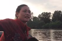 Nữ anh hùng cứu hàng chục hành khách trên tàu bị cháy