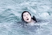 Vận động viên bơi lội…chết đuối