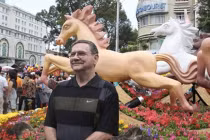 Du khách quốc tế thích thú với Tết ở Sài Gòn