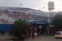 Đẻ hoang, nữ sinh viên bị cò lừa bán con 3 triệu?