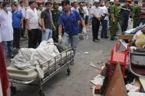 Chết thảm vì thuốc nổ đầu - cuối năm Rắn: trùng hợp rợn người!