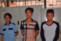 Bắt quả tang nhóm học sinh cưỡng đoạt tài sản bạn cùng trường