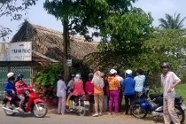 Cô gái bị người tình đâm chết, cắt tai