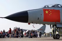 Dàn chiến cơ cực khủng trong biên chế Không quân Trung Quốc [P1]