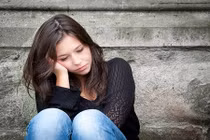 Bị siết nhà nửa đêm, vợ bụng bầu đi bộ 20km về mẹ đẻ