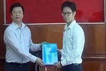 Cần Thơ “rất vô tư” trong bổ nhiệm Vụ phó 26 tuổi