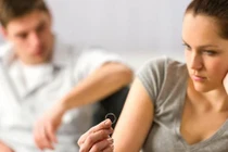 Biết ly hôn sung sướng thế này, tôi đã bỏ chồng từ “đời tám hoánh“