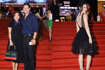 Nghệ sĩ Việt nô nức đi xem liveshow của Mr Đàm