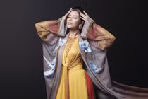 Ngắm trang phục dân tộc của Nguyễn Loan tại Miss Grand International
