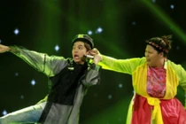 “Lý trưởng” Noo Phước Thịnh bị vợ đánh ghen vì mê gái