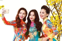 Sao Việt rạng ngời với áo dài đón Tết Bính Thân 2016 