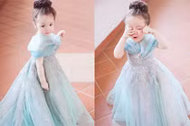 Ảnh con gái Elly Trần hóa Lọ Lem gây sốt 