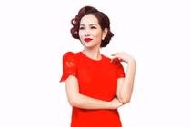 Ca sĩ Hoàng Lê Vi đẹp mặn mà với váy ren