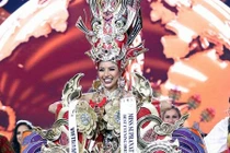 Khả Trang lọt top 25 Hoa hậu Siêu quốc gia 2016