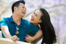 Ca sĩ Bằng Kiều phủ nhận tin đồn chia tay bạn gái