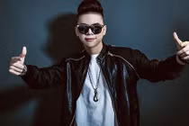 Ca sĩ Hoàng Tôn quyết định đột phá trong năm 2016