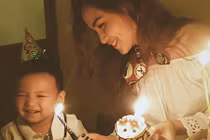 HH Diễm Hương hạnh phúc đón sinh nhật bên con trai 