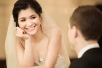 Đàn ông Tây nói về 7 lý do nên yêu và cưới phụ nữ Việt