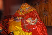 Vén màn bí mật bức tượng không đầu công chúa Mỵ Châu