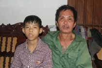 Mối tình của tên cướp khét tiếng và người phụ nữ bị tâm thần