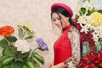 Bất ngờ với nhan sắc mỹ nhân thập niên 90 Y Phụng 