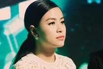 Hoàng Thùy Linh lộ vẻ mệt mỏi ở hậu trường The Remix