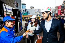 Những ngân hàng nào cho phép mua xăng bằng thẻ ATM từ 1/8?