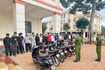 Bình Phước: Điều tra vụ nhóm học sinh đánh nhau vì mâu thuẫn trên Facebook