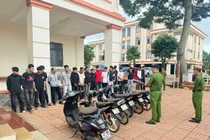 Bình Phước: Điều tra vụ nhóm học sinh đánh nhau vì mâu thuẫn trên Facebook