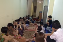 Đột kích hàng loạt quán Karaoke, hàng trăm dân chơi dương tính ma túy