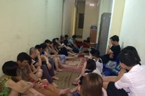 Đột kích hàng loạt quán Karaoke, hàng trăm dân chơi dương tính ma túy