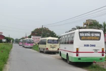 Hải Phòng: HTX vận tải mang xe chặn bến, không cho xe buýt chạy