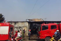 Cháy lớn đại lý đồ gia dụng, thiệt hại tiền tỷ