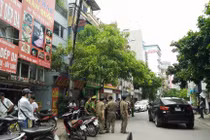 Tân sinh viên tử vong với 3 vết đâm trên ngực ở trong nhà