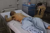 Bắt con gái ruột đem bán, đâm công an xã nguy kịch